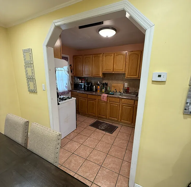 86 Belmount Ave #1