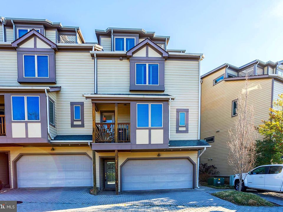 1st image of 7019 Chesapeake Harbour Dr #21B