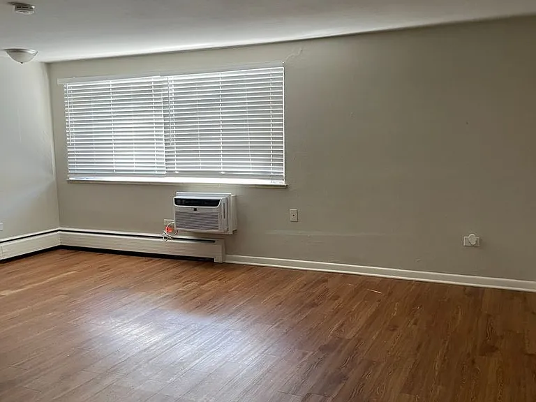 2155 S Josephine St — Photo 16