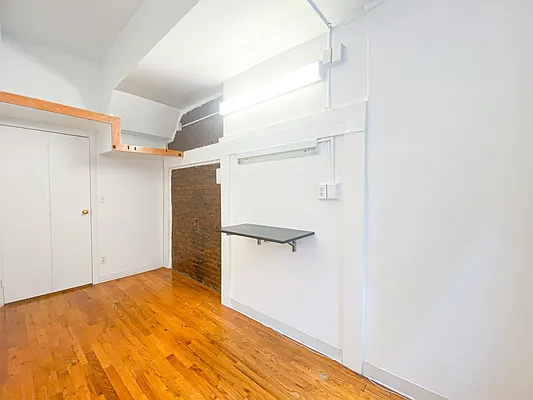 Rented by Blackwater Associates Inc. | media 8