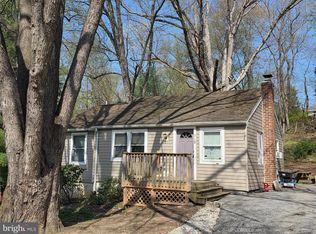 718 Wilson Ave, Sykesville, MD 21784