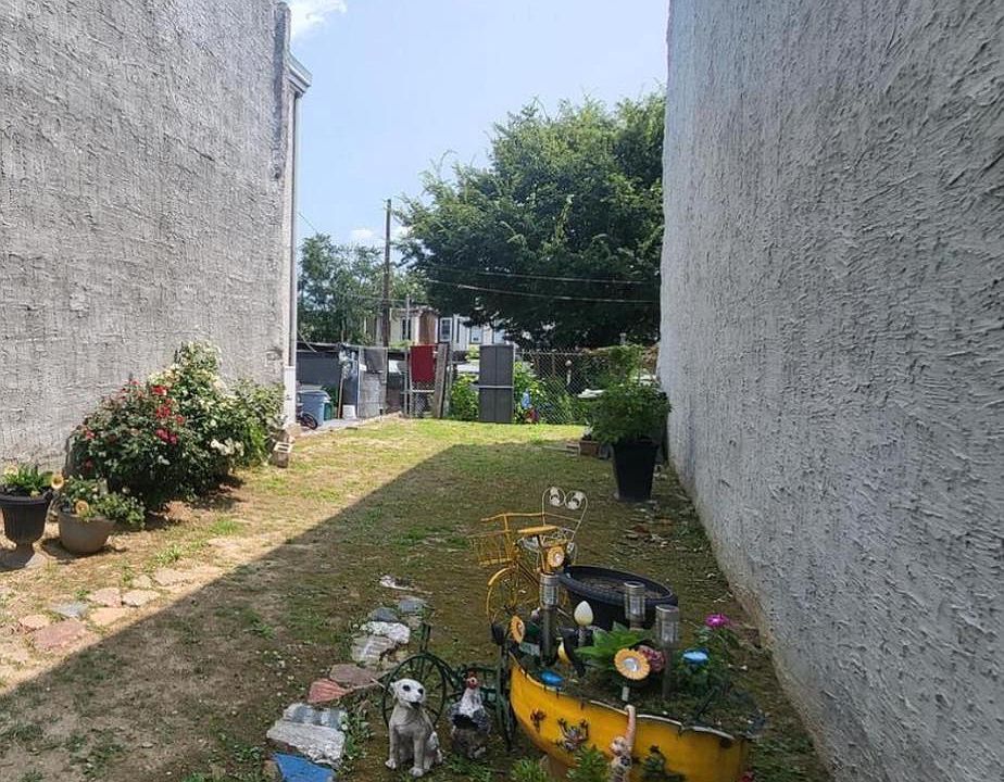 2nd image of 2539 N 5th St