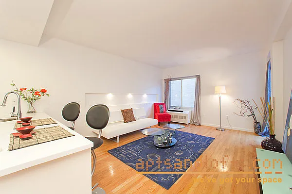 Sold by aptsandlofts.com | media 4