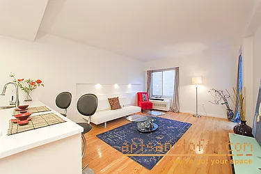 Sold by aptsandlofts.com