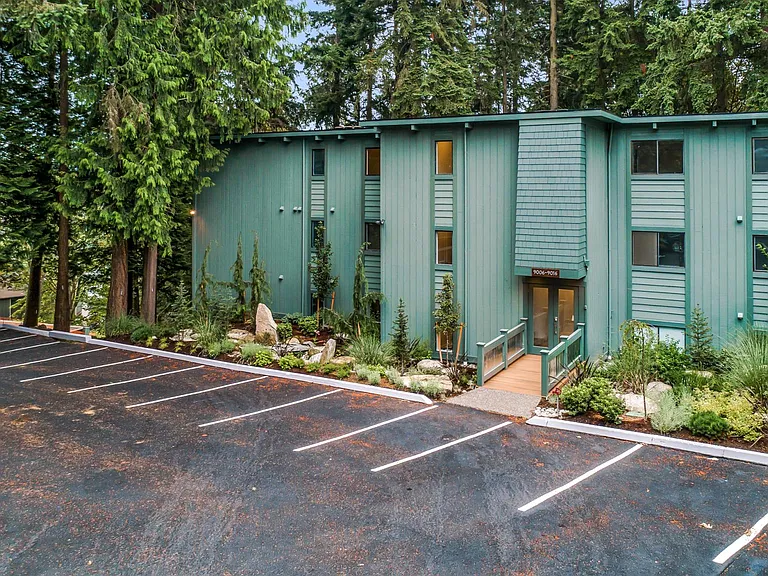 9014 Redmond Woodinville Rd NE — Photo 32