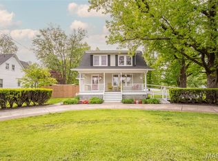 721 Taylor Ave, Godfrey, IL