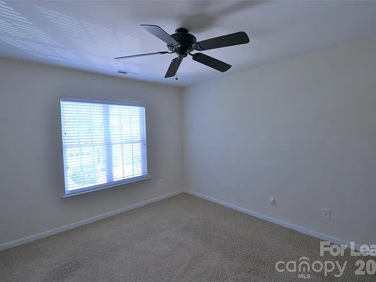16512 Kettlewell Ln — Photo 20