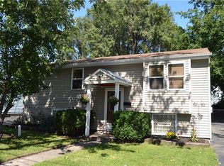 82 Altruria St, Buffalo, NY 14220