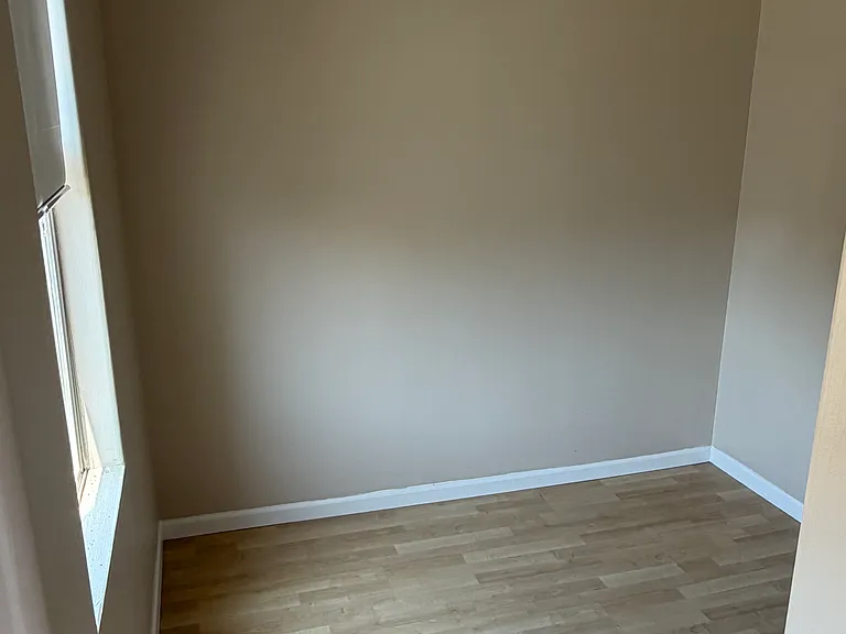 1932 S Carpenter St #2R — Photo 11