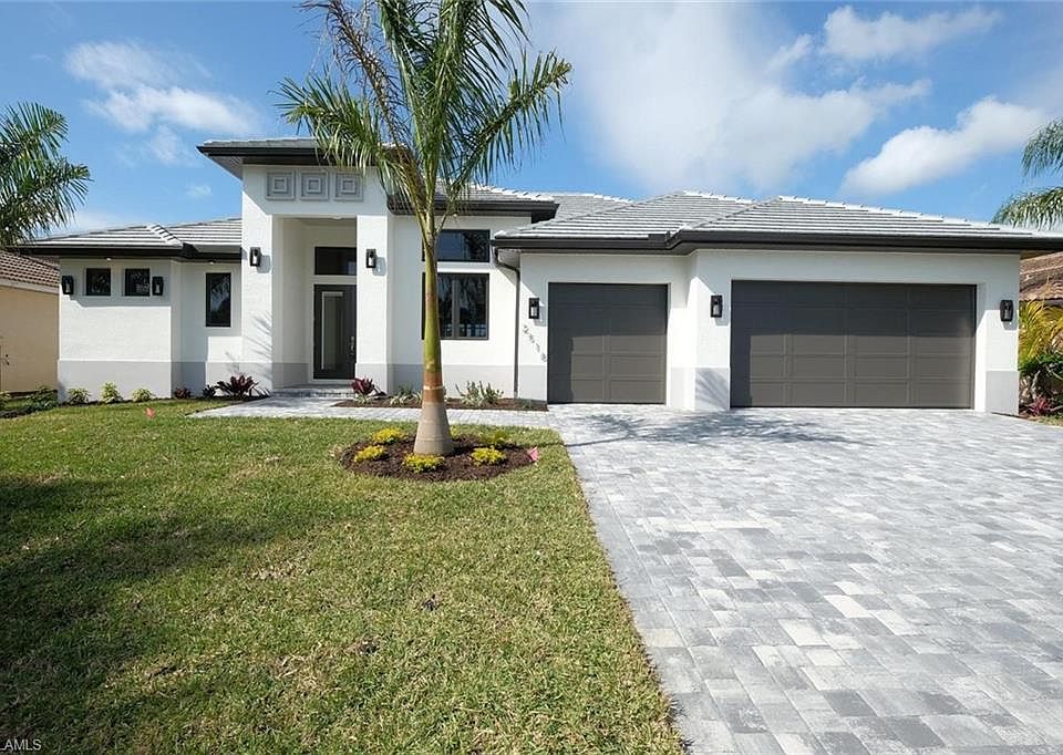 1st image of 2518 SW 25th Ave