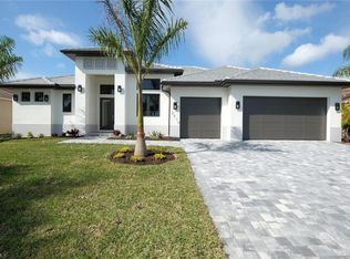 2518 SW 25th Ave, Cape Coral, FL 33914