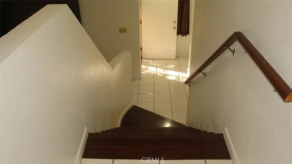 2 bed, 1458 sqft, $3,300 — Photo 2