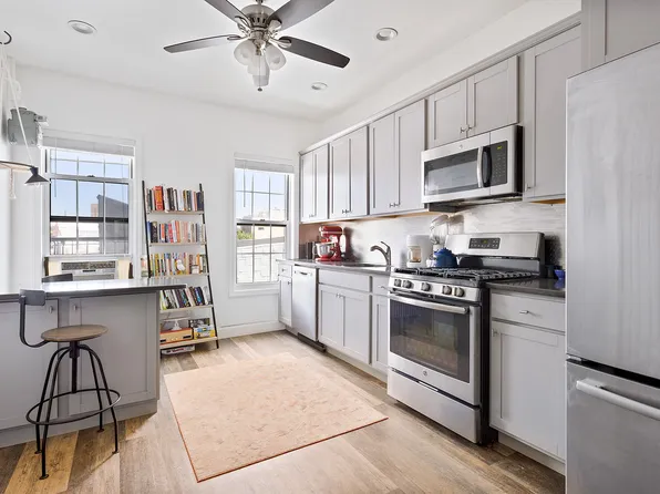 117 Roebling Street image 1 of 5