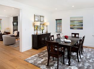 2710 Ramona St, Palo Alto, CA 94306