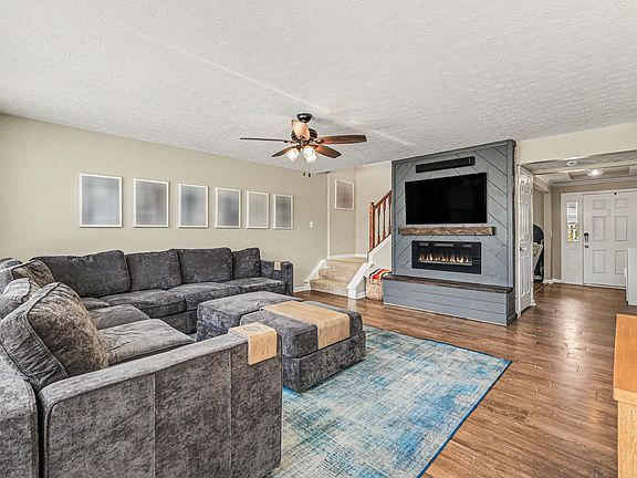 5th image of 174 Ridgewood Dr