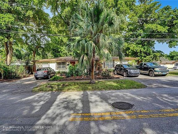 2nd image of 2356 SW 18th Ter