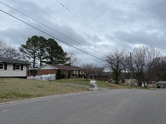 4th image of 1508 Gasser Dr
