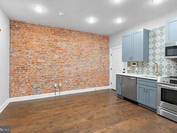 5th image of 4139 W Girard Ave APT 2
