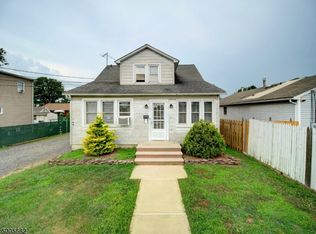 125 N 8th Ave, Manville, NJ