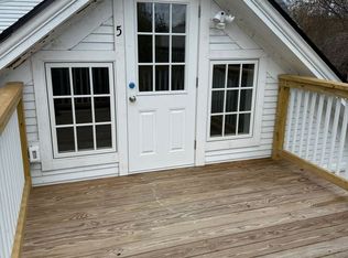 120 Maple St #5, Rutland, VT 05701