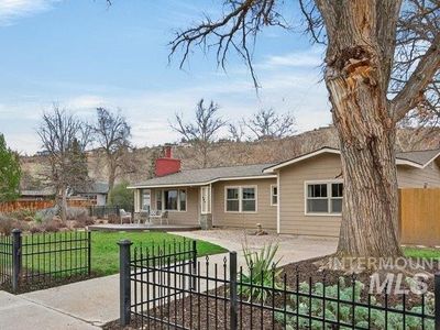 506 N Hillview Dr, Boise, ID, 83712