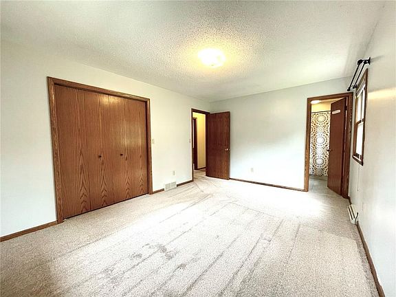 5th image of 1033 Belleview Dr