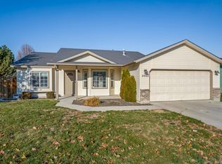 2482 W Park Stone Dr, Meridian, ID 83646