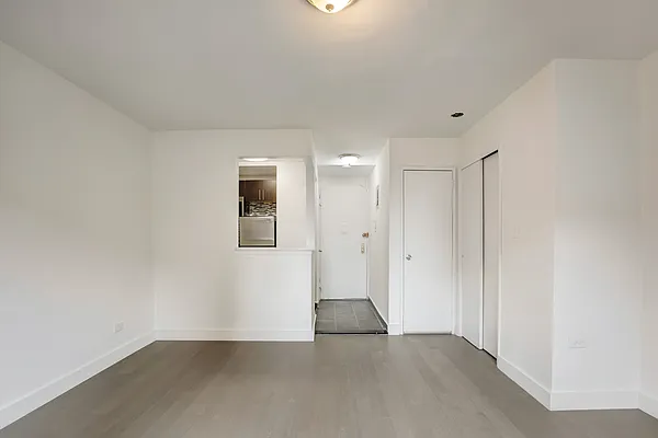 Rented by Algin Management | media 7