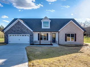 654 Running Brook Dr, Strawberry Plains, TN 37871