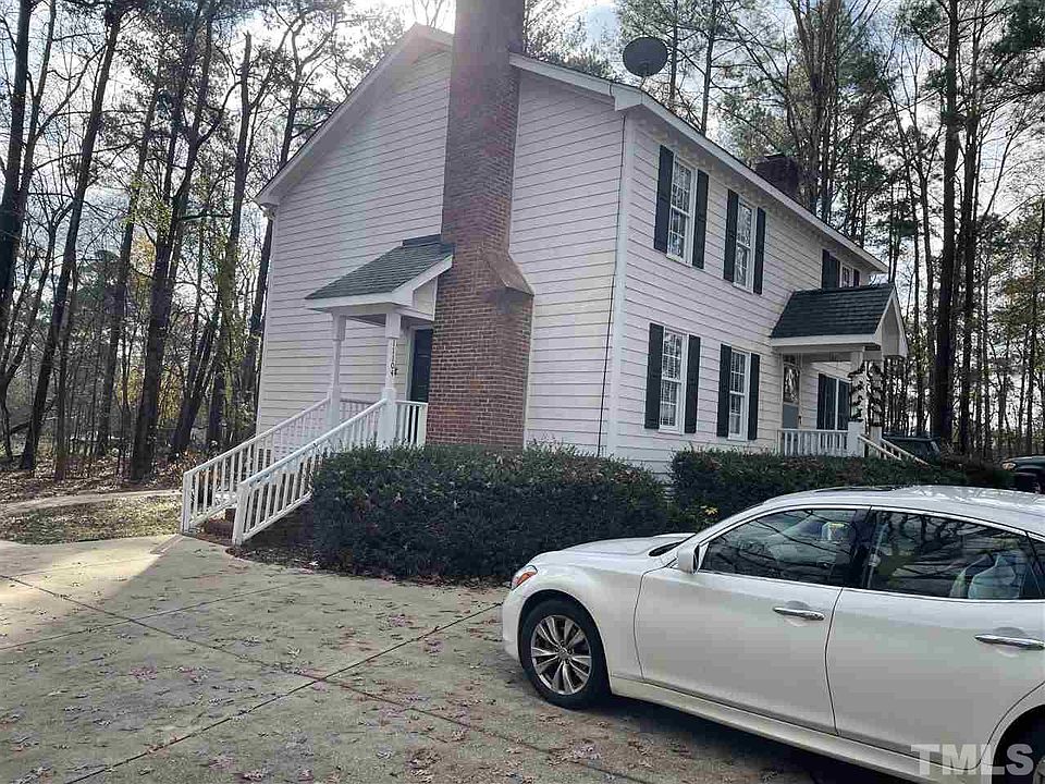 2nd image of 11104 Poole Rd