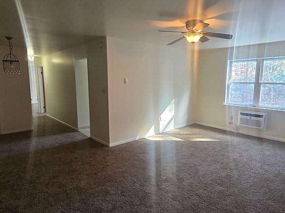 3rd image of 404 Woodcliff Ave #3202