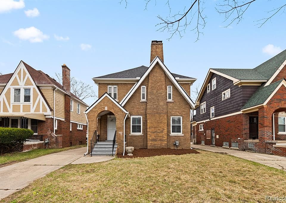 1st image of 4767 Sturtevant St