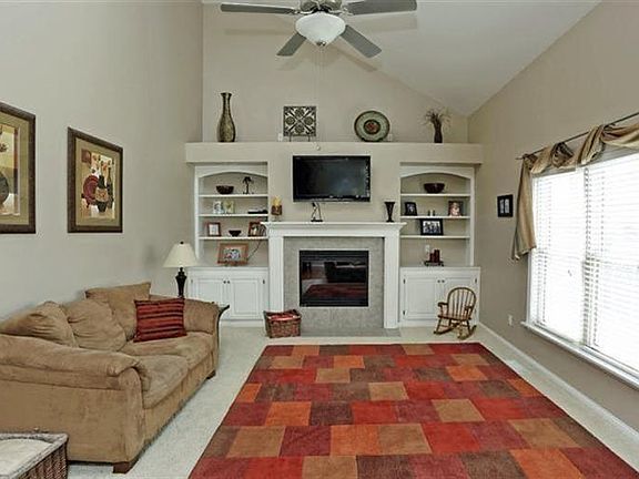 4th image of 3016 Polo Club Blvd