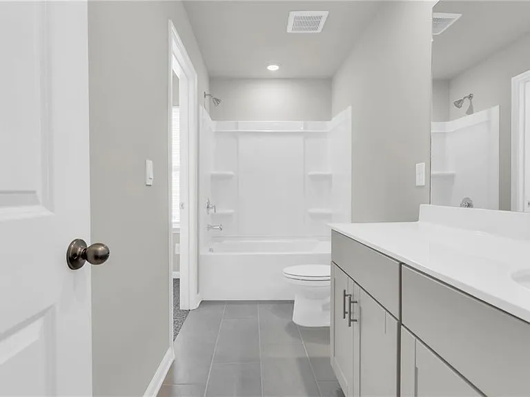 1645 Villageside Ct — Photo 25