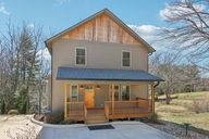 Jonestown Rd-002.jpg