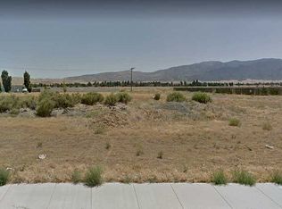 11704 Halter Dr, Tehachapi, CA 93561