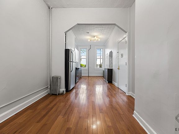 3rd image of 745 Park Ave #1D