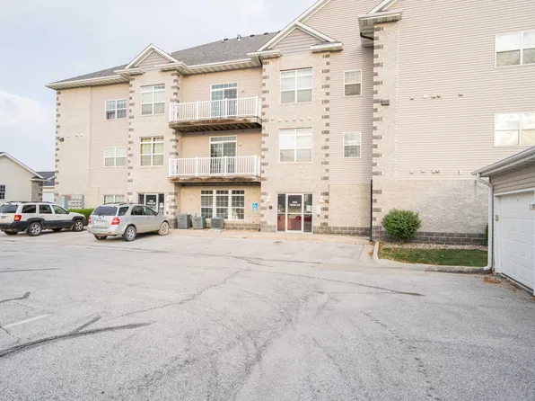 4503 Twain Cir Unit 101, Ames, IA 50014