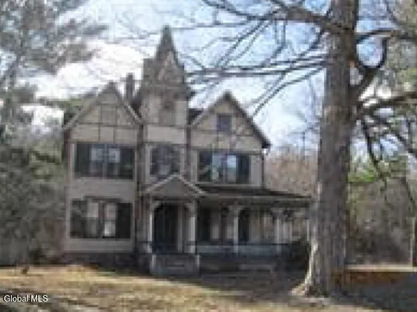 1896 County Route 9, Chatham, NY 12037