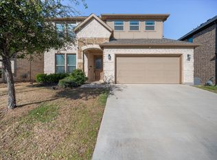 10329 Linger Ln, Fort Worth, TX 76244