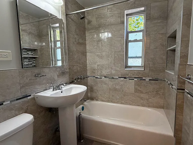 9102 Colonial Rd #1B — Photo 10