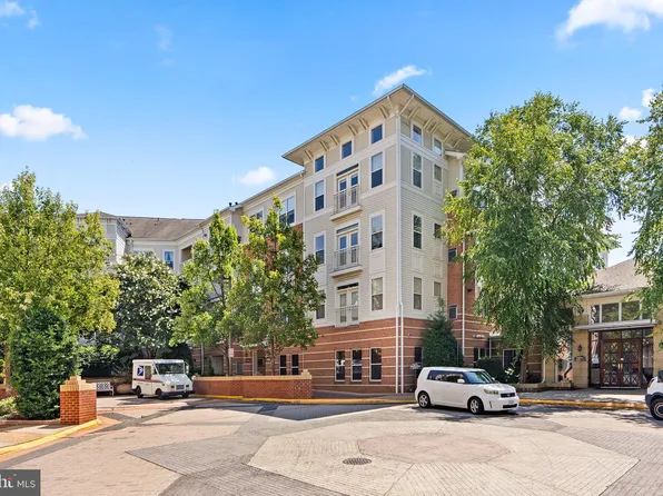 9480 Virginia Center Blvd Unit 14, Vienna, VA 22181
