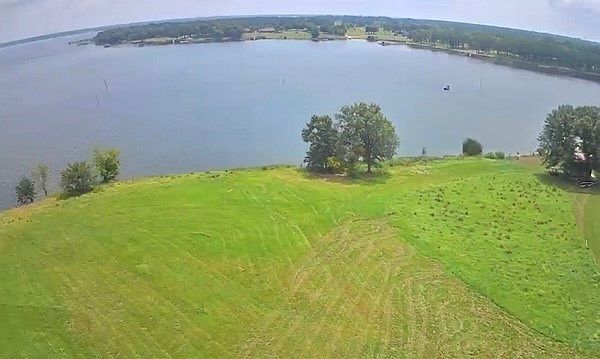 2nd image of 21 Anglers Point Dr