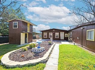 345 E Torrey St #B, New Braunfels, TX 78130