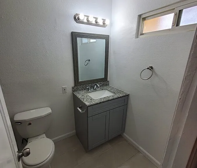 1171 Perris St #3 — Photo 8