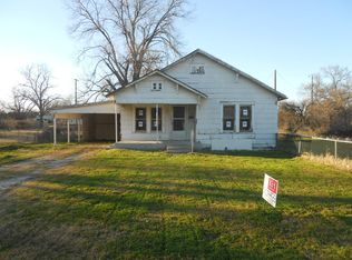 407 NE 6th St, Hubbard, TX 76648