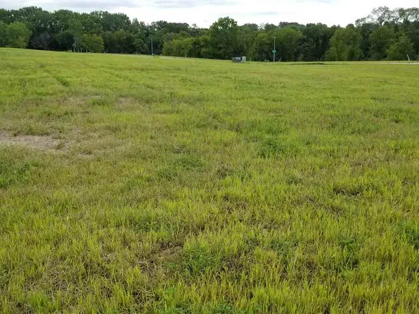 LOT 60 S Pointe Dr, Dubuque, IA 52003