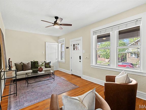 4th image of 6418 Oleatha Ave
