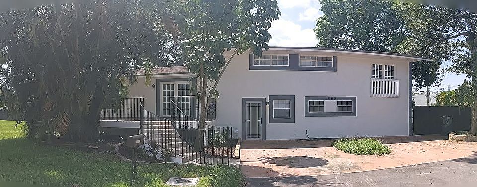 1st image of 2962 NW 29th St