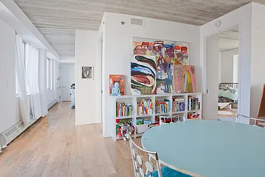 Sold by Avenue Sotheby's International Realty